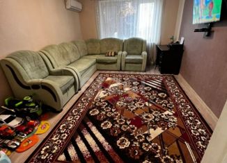 Двухкомнатная квартира на продажу, 48.6 м2, Евпатория, улица Толстого, 15