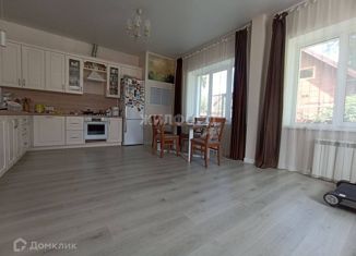 Продается таунхаус, 137.3 м2, посёлок Озёрный, микрорайон Солнечный, 56А