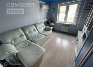 Продается 2-комнатная квартира, 51.1 м2, Астраханская область, улица Рождественского, 11