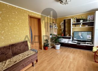 Продаю 3-комнатную квартиру, 60 м2, Оренбургская область, Центральная улица