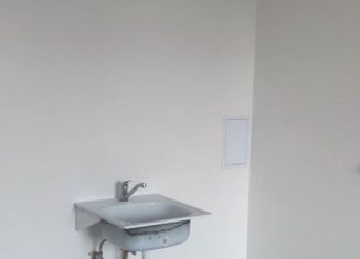 Продажа трехкомнатной квартиры, 79 м2, Москва, улица Юлиана Семёнова, 8к2, метро Солнцево