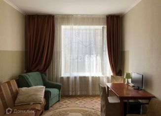 Продам четырехкомнатную квартиру, 100.4 м2, Алушта, Красноармейская улица, 39