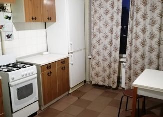 Сдам 2-комнатную квартиру, 64 м2, Москва, улица Клары Цеткин, 9к2, станция Красный Балтиец