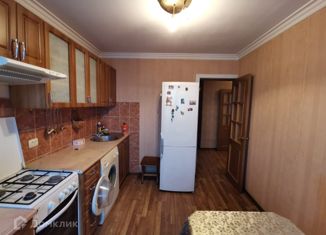Продается трехкомнатная квартира, 66.9 м2, Беслан, улица Мира, 19
