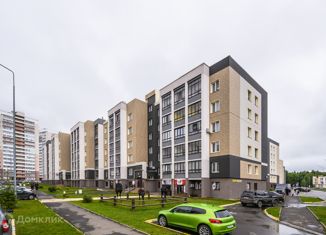 2-комнатная квартира на продажу, 32.7 м2, Киров, Краснополянская улица, 8