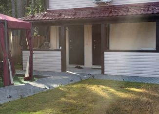 Аренда дома, 80 м2, городской посёлок Рощино