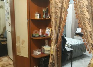 Однокомнатная квартира на продажу, 32.6 м2, посёлок городского типа Медведево, Коммунистическая улица, 10