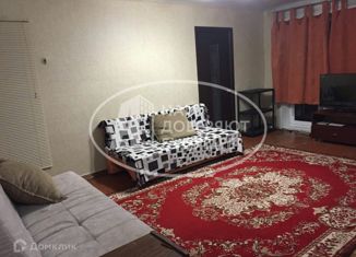 Сдам 2-комнатную квартиру, 45 м2, Губаха, улица Дегтярёва, 12А