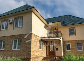 Сдается в аренду дом, 400 м2, село Зюзино, Центральная улица, 34