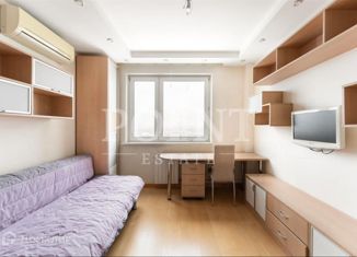 Четырехкомнатная квартира в аренду, 120 м2, Москва, Рублёвское шоссе, 20к3, метро Молодёжная