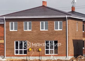 Продажа таунхауса, 108 м2, деревня Куюки, улица 24-й Квартал, 142/1