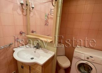 Продам двухкомнатную квартиру, 54 м2, Москва, улица Дмитрия Ульянова, 28к1, метро Академическая