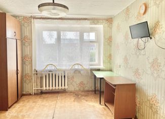 Продам 1-комнатную квартиру, 17.3 м2, Первоуральск, проспект Ильича, 3/1