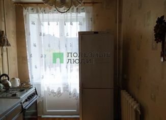 Продажа 2-комнатной квартиры, 51.1 м2, Курган, улица Макаренко, 95