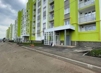 Продам 1-ком. квартиру, 32.6 м2, село Миловка, проспект Чижова, 4