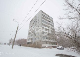 Продам четырехкомнатную квартиру, 65.5 м2, Свердловская область, улица Зари, 10