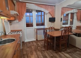 Продается 4-ком. квартира, 84 м2, Чебоксары, улица Розы Люксембург, 3, ЖК Альгешево-2