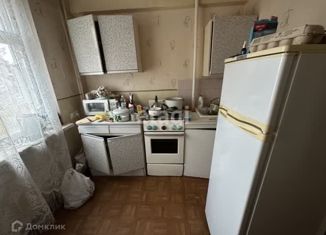 Продаю 1-ком. квартиру, 30.8 м2, Боровичи, Вышневолоцкая улица, 36