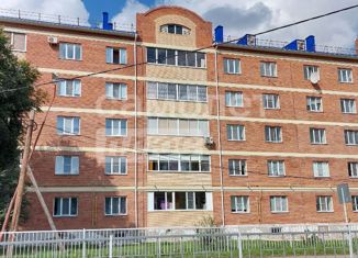 1-комнатная квартира на продажу, 48.3 м2, поселок Горячий Ключ, улица Мира, 2