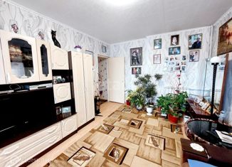 Продажа 3-комнатной квартиры, 70.4 м2, Алапаевск, улица Флегонта Кабакова, 28