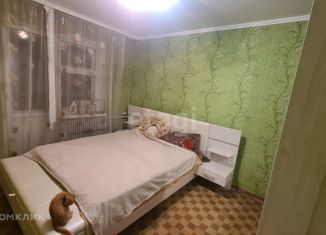 Продажа 4-комнатной квартиры, 76.5 м2, Валуйки, улица Калинина, 37Б