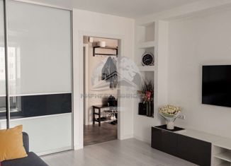 Продается 1-ком. квартира, 40.3 м2, деревня Григорово, Центральная улица, 24