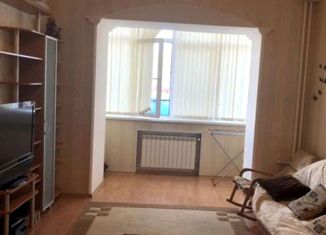 Сдаю 2-ком. квартиру, 56 м2, Белгород, улица Щорса, 56А