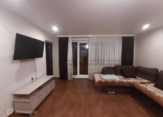 Продается 4-комнатная квартира, 103.2 м2, Александров, улица Революции, 47