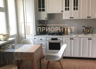 Продажа 3-ком. квартиры, 78 м2, Якутск, улица Халтурина, 18, Строительный округ