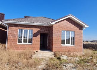 Продаю дом, 100 м2, село Чалтырь, Социалистическая улица