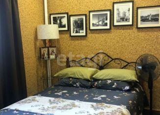 Продам трехкомнатную квартиру, 49 м2, Пласт, улица Строителей, 9