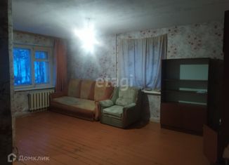 Однокомнатная квартира на продажу, 30.9 м2, Бакал, улица Трегубенковых, 5