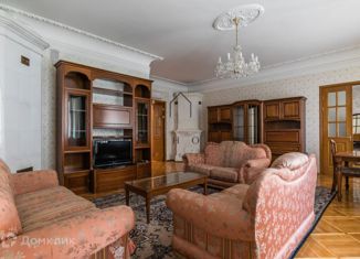 Аренда четырехкомнатной квартиры, 150 м2, Санкт-Петербург, Гатчинская улица, 11, муниципальный округ Петровский