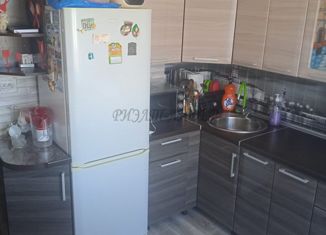 Продается трехкомнатная квартира, 61.5 м2, Республика Алтай, Коммунистический проспект, 90