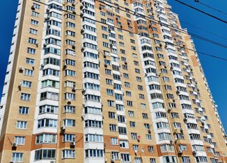 Продам 2-ком. квартиру, 90 м2, Московский, Радужная улица, 14к3