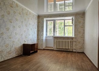 Продается 2-ком. квартира, 45.6 м2, Октябрьский, Комсомольская улица, 23