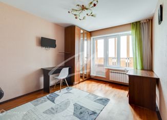 Продам двухкомнатную квартиру, 44.2 м2, Москва, улица Ирины Левченко, 4, метро Октябрьское поле