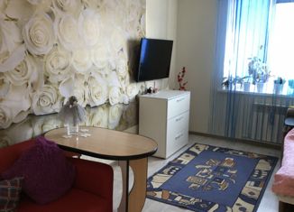 Продается 2-ком. квартира, 59.6 м2, посёлок городского типа Новоозёрное, улица Героев-Десантников, 25