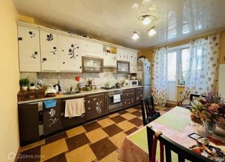 Продам 3-ком. квартиру, 102.1 м2, Нижний Новгород, 3-я Ямская улица, 30, 3-я Ямская улица