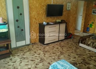 Продаю дом, 70.3 м2, рабочий посёлок Красногорский, улица Мира, 83