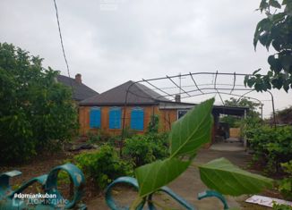 Дом на продажу, 61 м2, Славянск-на-Кубани, Школьная улица, 128