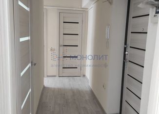 Продается двухкомнатная квартира, 42.4 м2, Нижний Новгород, проспект Ильича, 13, микрорайон Соцгород-7