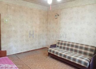 Продаю 2-комнатную квартиру, 44.8 м2, Каменск-Шахтинский, Центральный переулок, 2