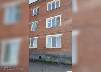 Продажа 3-комнатной квартиры, 52 м2, Асбест, улица имени Александра Королёва, 1