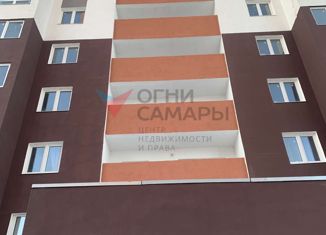 Продаю двухкомнатную квартиру, 56 м2, Самарская область, Московское шоссе, 18-й километр, 45