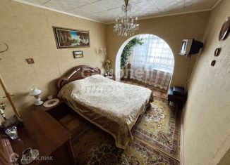 Продажа 3-комнатной квартиры, 62.2 м2, Камчатский край, улица Академика Королёва, 39