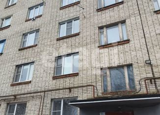 Продаю 1-комнатную квартиру, 38 м2, Узловая, Угольная улица, 40