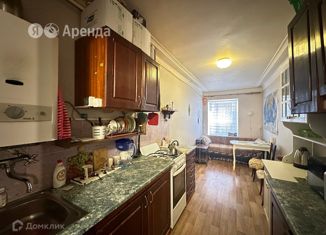 Сдаю в аренду 1-ком. квартиру, 49 м2, Санкт-Петербург, Апраксин переулок, 3, метро Садовая