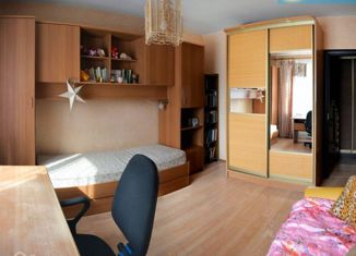 Сдается в аренду двухкомнатная квартира, 53 м2, Вологда, Псковская улица, 8Б, 4-й микрорайон