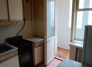 Сдаю 2-ком. квартиру, 45 м2, Ессентуки, Октябрьская улица, 448А